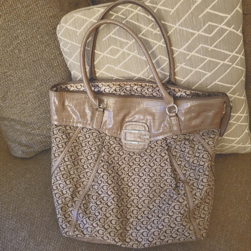 Guess Purse
